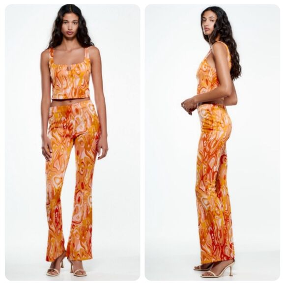 Zara Jacquard Retro Print Knit Flare Pants in Orange Swirl | Small - Picture 1 of 9
